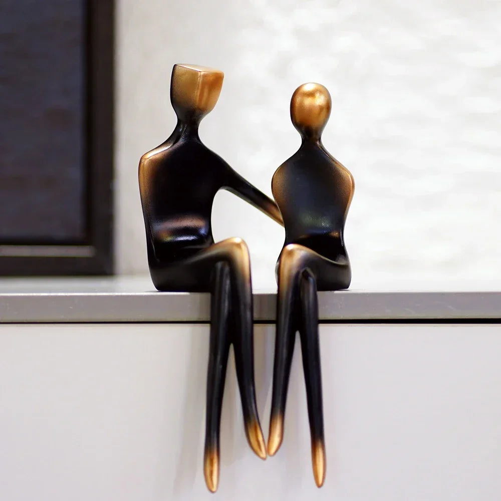 Decorative Bronze Resin Couple Sculpture