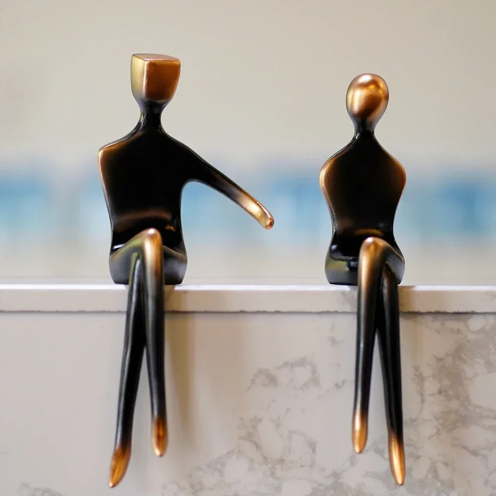 Decorative Bronze Resin Couple Sculpture